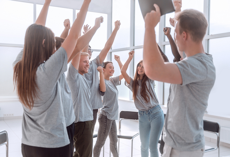 équipe qui travaille dans l'événementiel